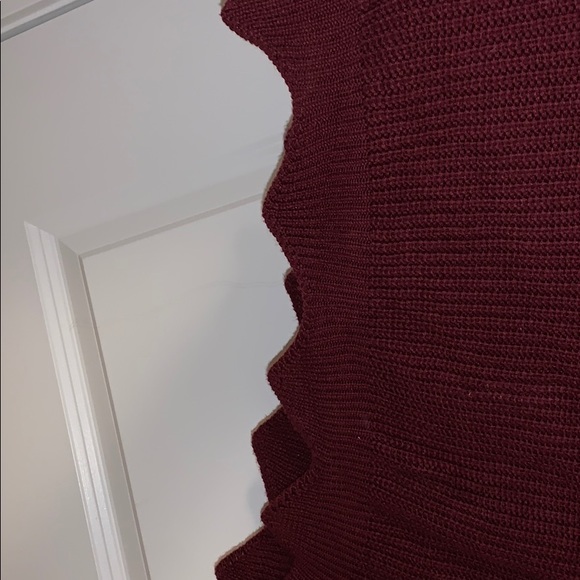 Cropped sweater - Picture 2 of 3